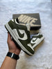 Dunk Low Olive