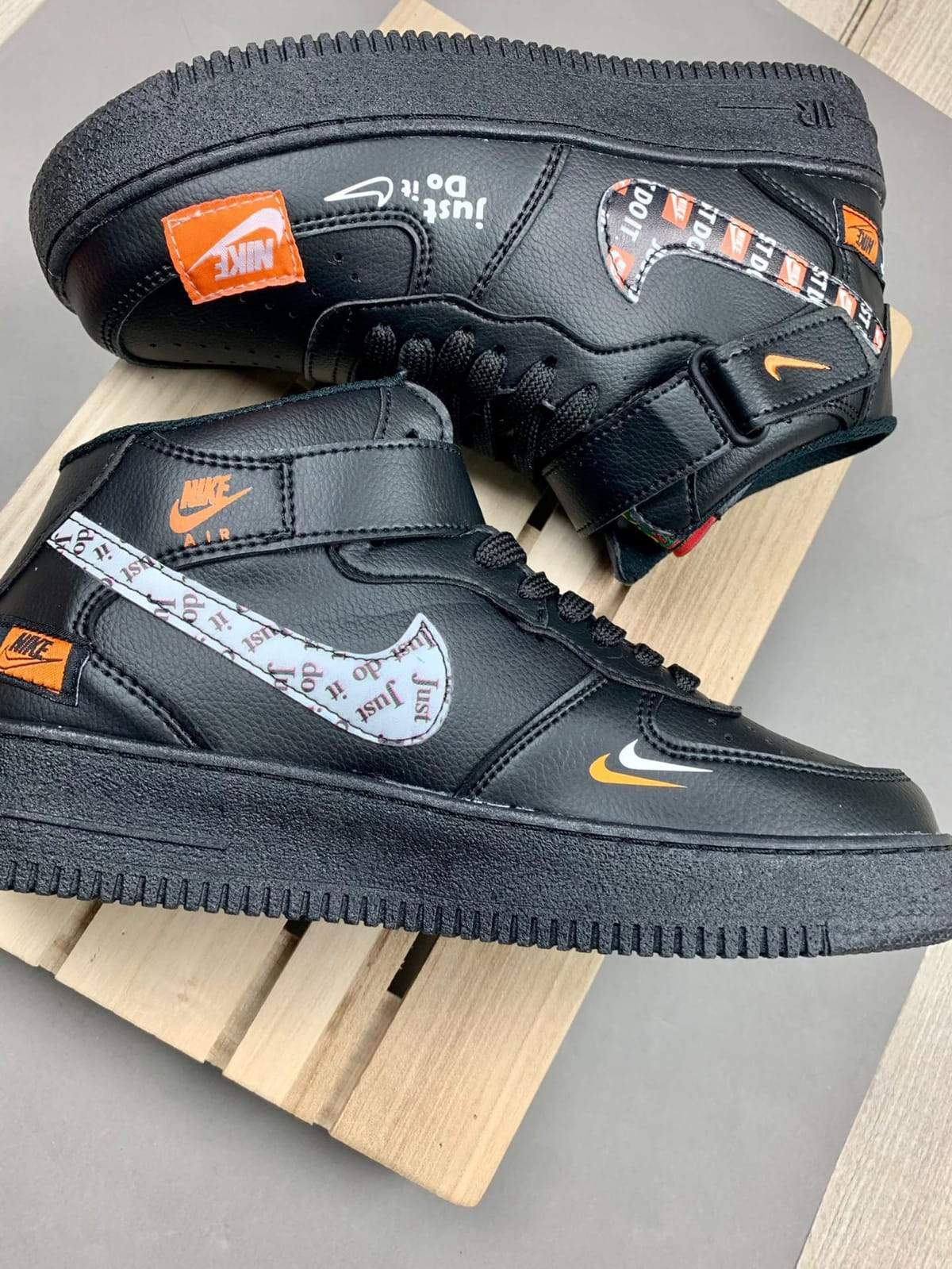 AF1 Mid Do It" Black